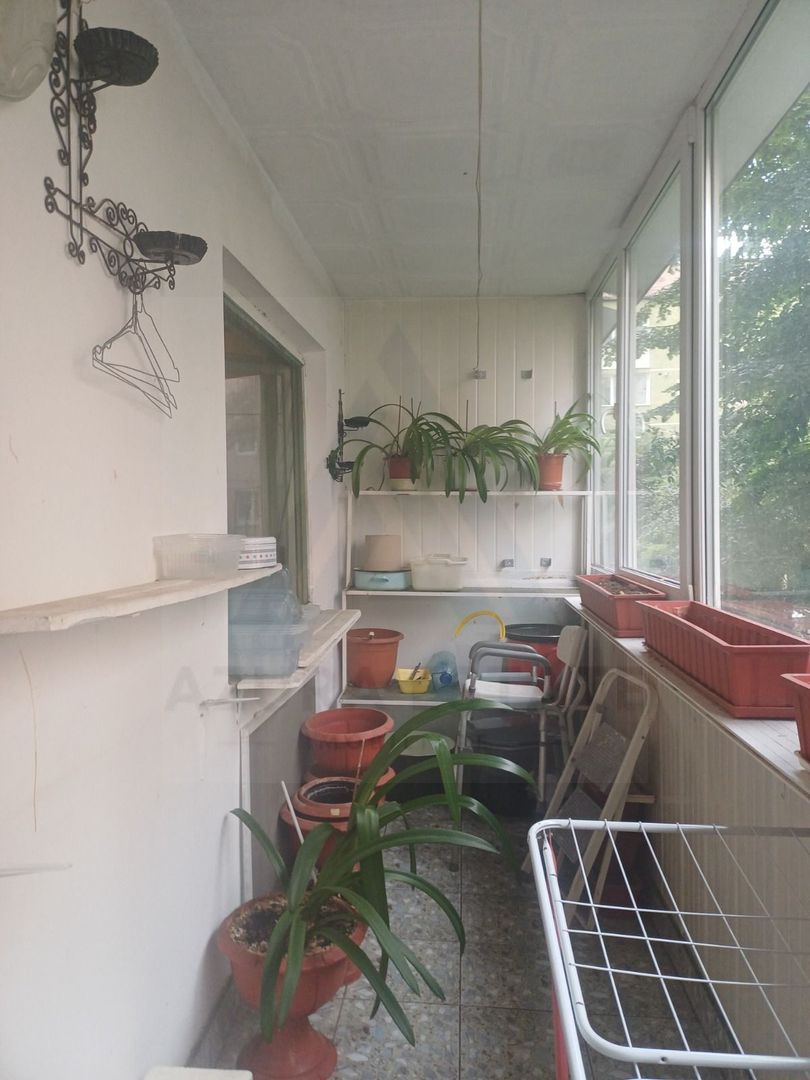 Apartament 4 camere 85 mp utili etaj 1 si pivnita in zona Vasile Aron - Poză 16