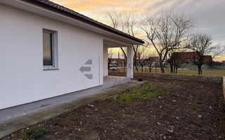Casa noua cu 4 camere la 6 km de Oradea - Poză 9
