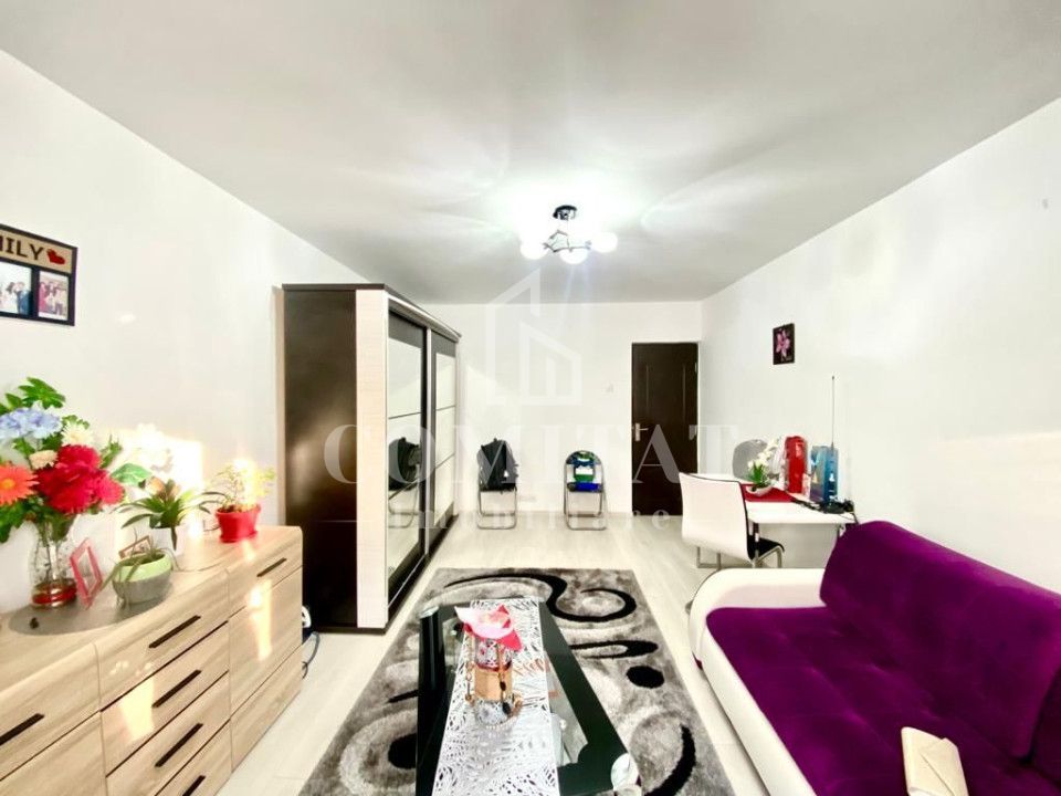 Apartament 2 camere | zona The Office - Poză 4
