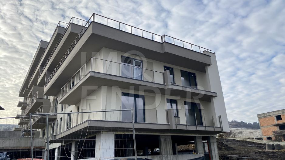 Apartament 3  camere, 64 mp, zona VIVO, semifinisat - Poză 12