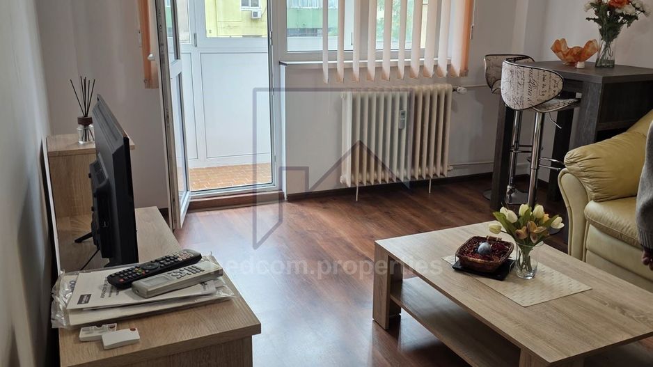 Vanzare apartament 3 camere - Rahova Malcoci - Poză 3