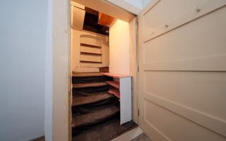 Locație rară în Brașov: ideal pentru regim hotelier sau business - Poză 22