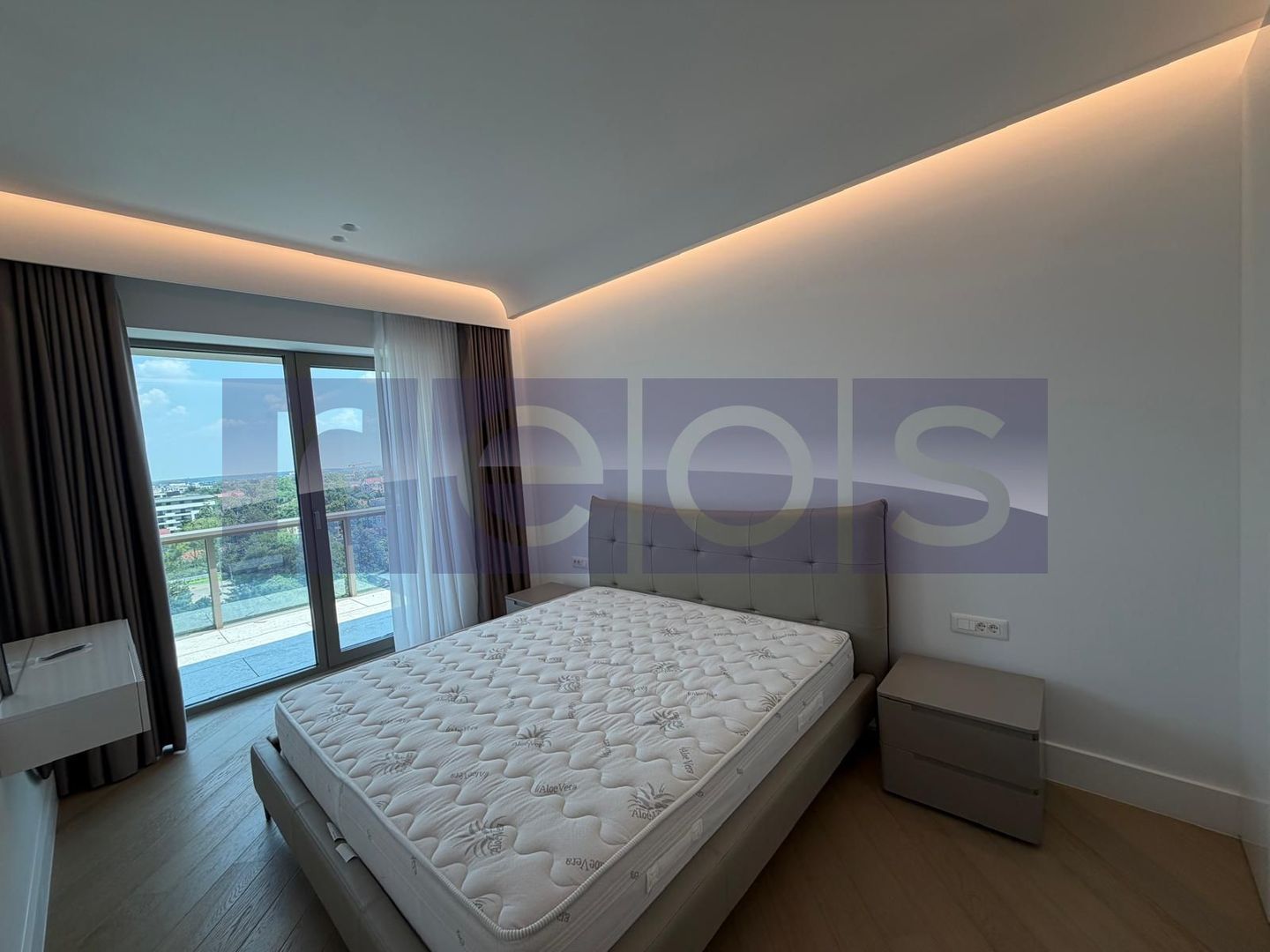 VANZARE APARTAMENT 101MP | 3 CAMERE | MOBILAT-UTILAT LUX | TERASA 26MP - Poză 26