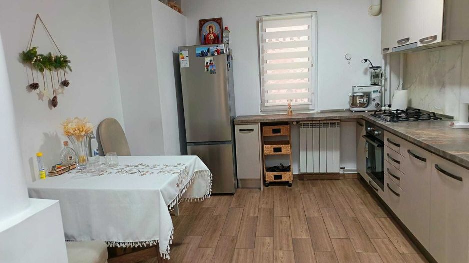 De vanzare Apartament 2 camere Lujerului - Poză 4