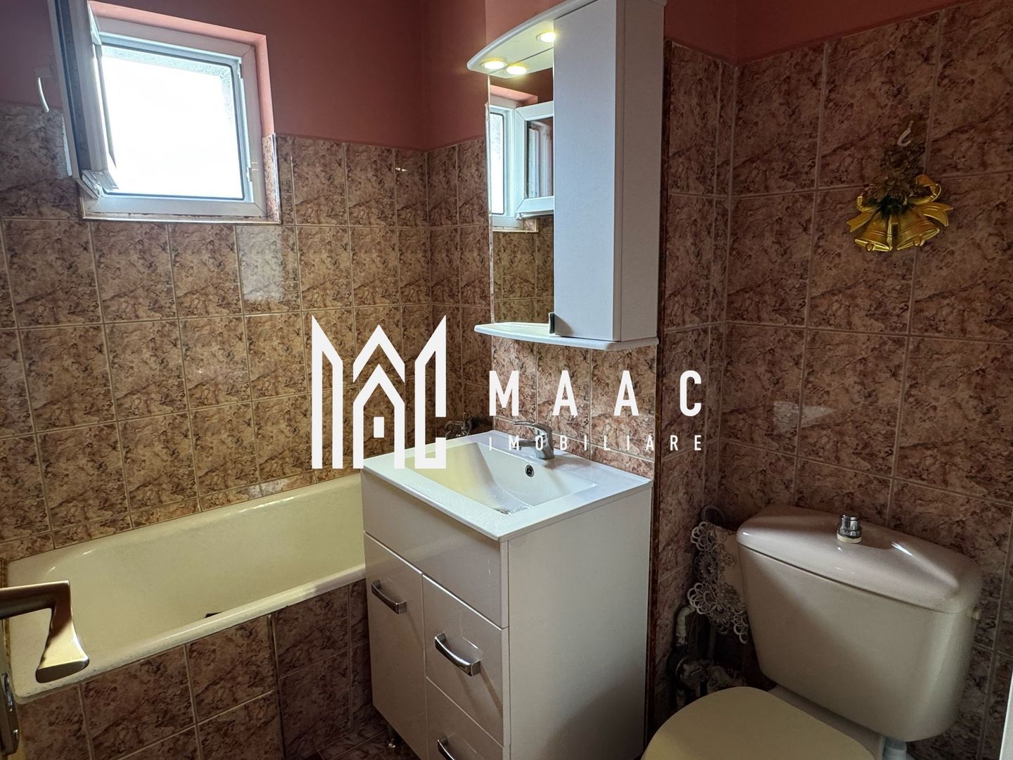 Apartament 4 camere 4 balcoane | Utilat Mobilat | Turnisor - Poză 9
