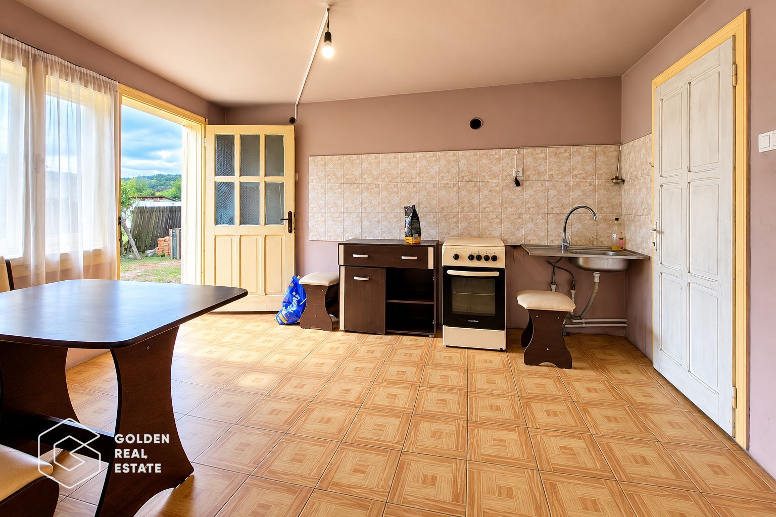 Casa P+M, teren 2199 mp, localitatea Ususau - Poză 8