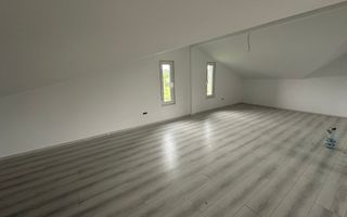 Casă de vânzare în Comuna Băbeni - Poză 16