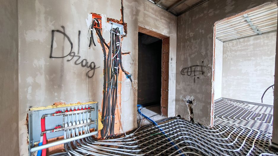 Tunari locatie excelenta - Poză 8