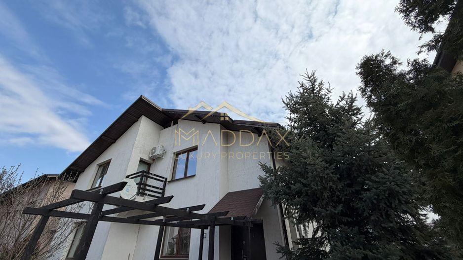 Vila spatioasa cu vedere spre lac Corbeanca - Poză 3