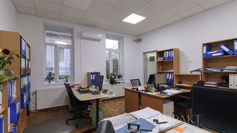 Apartament amenajat si utilizat ca si spatiu de birou aproape de Tribunal! - Poză 5