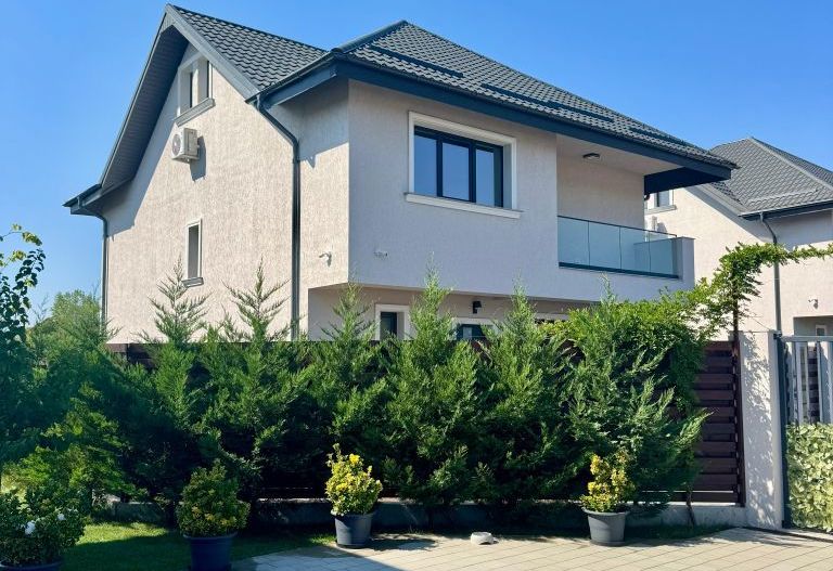 Vanzare vila cu 5 camere | Mogosoaia | Zona linistita - Poză 2