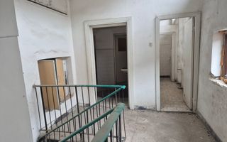 Închiriez spațiu comercial - Poză 6