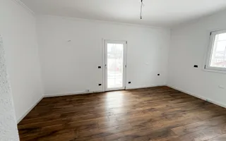 Casă S+P+E, 320 mp utili, teren 2.650 mp – zona Aurel Vlaicu, Suceava - Poză 13
