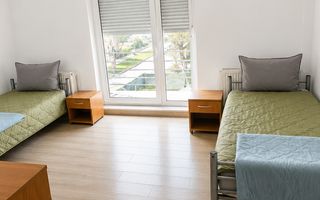 Vand pensiune angajati 15 camere strada Mures - Poză 5