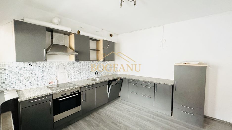 BG138-Casa individuala cu spatiu birouri,311 mp,Teren 500 mp - Poză 5