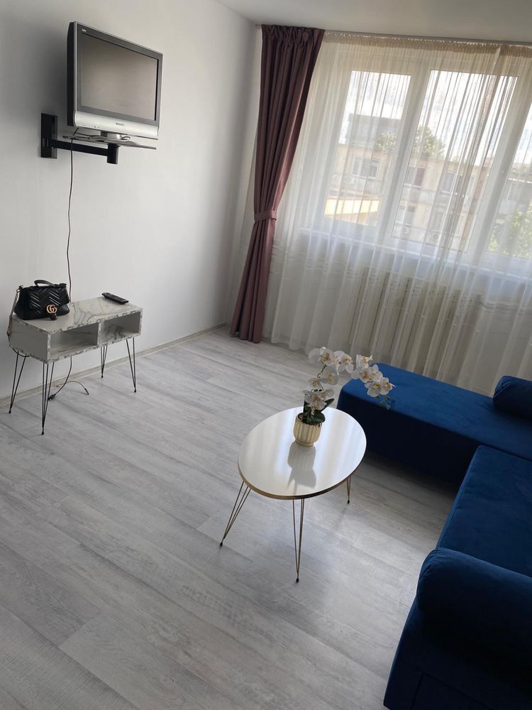 Garsonieră renovată,Țiglina 1, etaj 4 - Poză 1