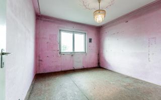 Apartament decomandat, 2 camere, Alfa, la 2 pași de stația de tramvai - Poză 6
