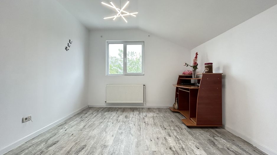 Casa P+1 din BCA ideala pentru o familie antreprenoare – Pecineaga - Poză 7