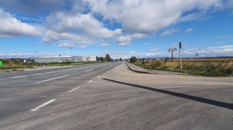 Oportunitate!DN13-Stupini teren ideal dezvoltare rezidentiala - Poză 9