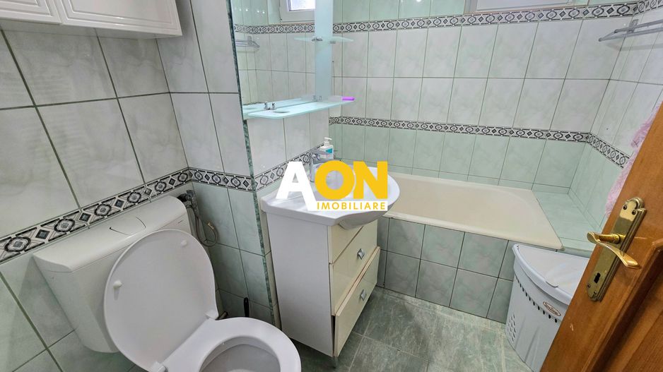 Apartament cu 2 Camere, Bloc cu Lift, Loc de Parcare, Zona Cetate - Poză 7