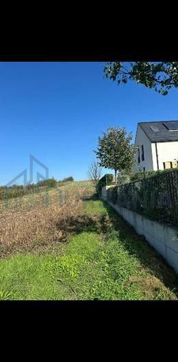 Teren Intravilan cu Proiect și Avize Valabile, Lețcani - Poză 2