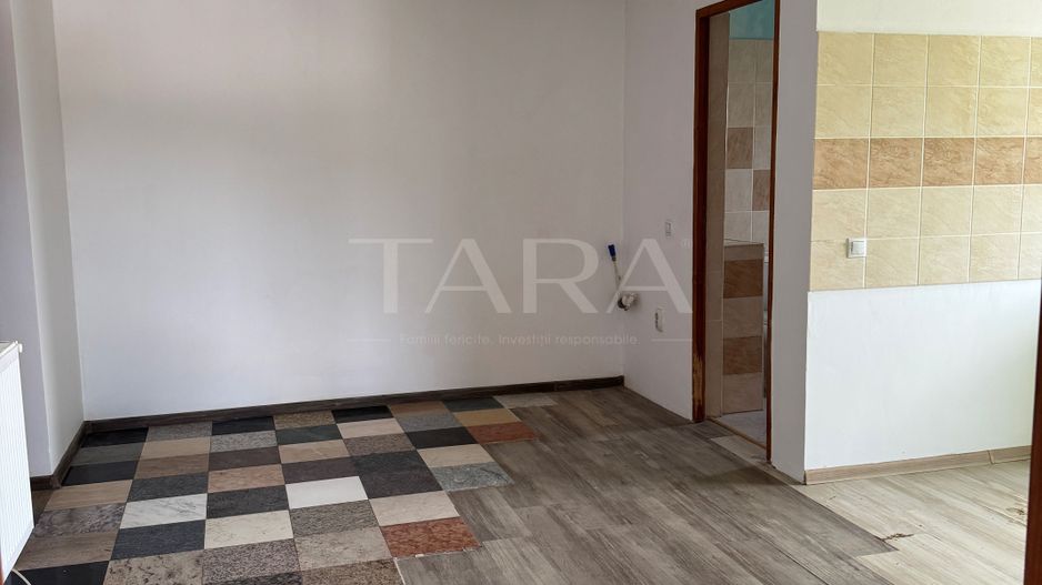 Apartament cochet cu dormitor separat și parcare – Zona Florilor. - Poză 4