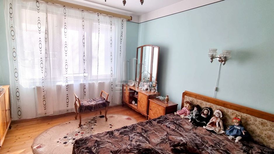 Casa pe 3 niveluri cu teren de 1900 mp in Com. Baisoara. - Poză 22