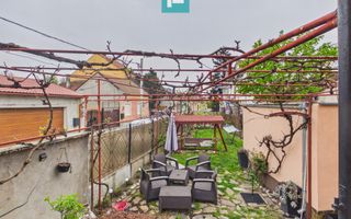 Casă la curte, 65 mp utili, 2 camere, curte mare - Poză 7