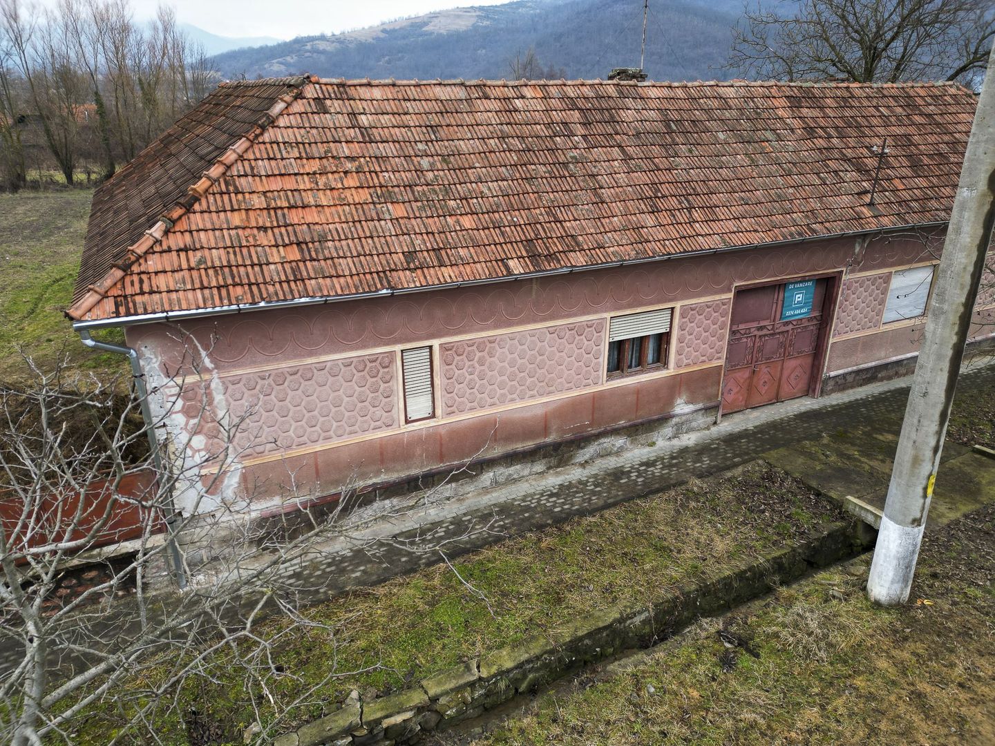 Casă impresionantă, cu anexe în Dezna-Moneasa! - Poză 41