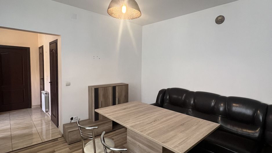 Apartament spațios 2 camere - zona Traian - Poză 3