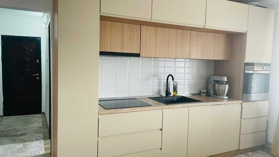 Apartament 2 dormitoare Micro 16 - Poză 2