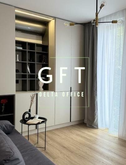 Central. Complet utilat. Nelocuit.Finisaje, dotari moderne - Poză 2