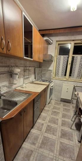 Apartament 3 camere | Metrou Favorit - Poză 2