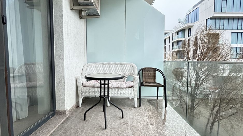 2 Studiouri în 1 | Mamaia | Club Crazy | Vedere frontală la mare - Poză 8