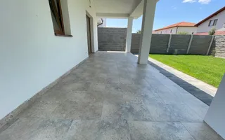Duplex despartit prin spatiu tehnic - Poză 15