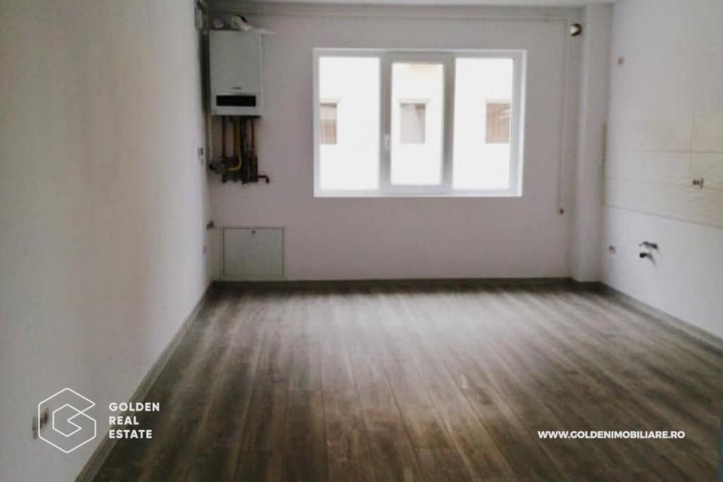 Apartament 3 camere, bloc nou, loc de parcare inclus, Micalaca - Poză 2