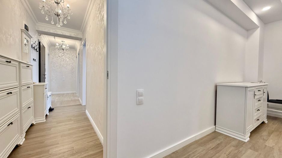 COSMOPOLIS - Apartament cu 3 camere, mobilat si utilat. - Poză 10