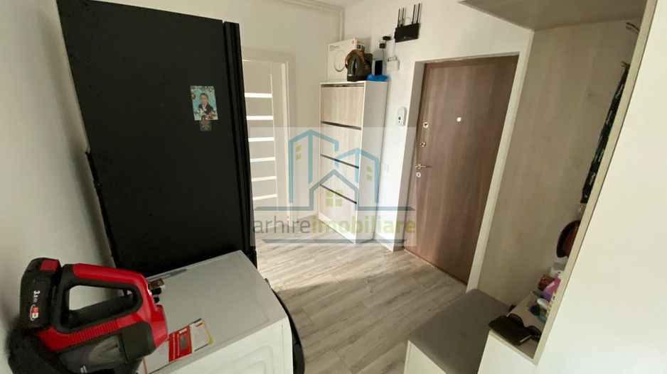 Apartament 3 camere decomandat zona Trapezului - Poză 10