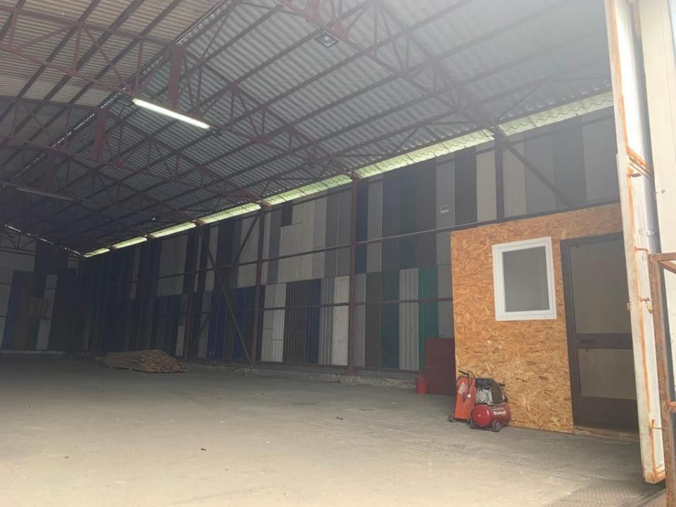 Spațiu industrial/hală în zona Târgului Săptămânal! - Poză 4