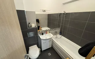 3 camere Semidecomandat | 2 bai | Parcare | Mobilat Utilat | Curte - Poză 14