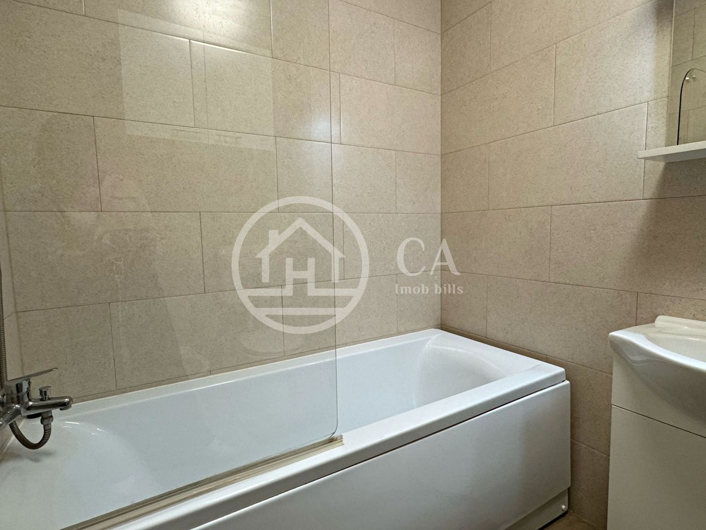 Apartament cu 3 camere de închiriat în Prima Onestilor, Oradea - Poză 9