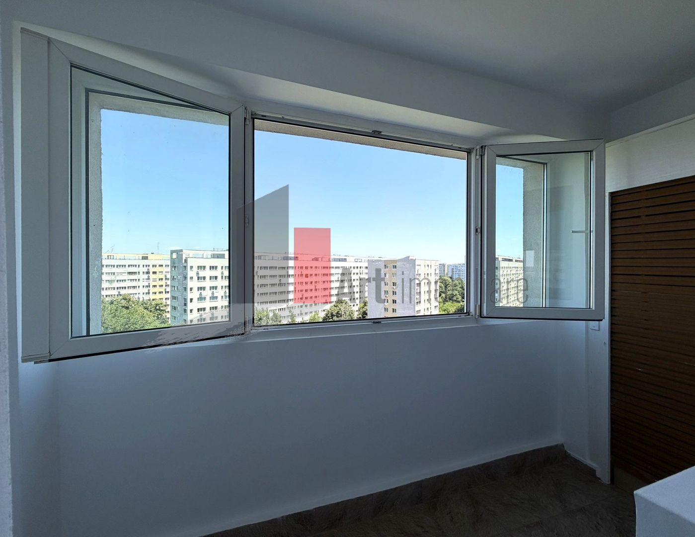 Apartament renovat, decomandat, luminos | Zona Dristor metrou - Poză 3