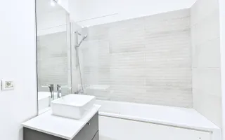 Tur Virtual – 3 camere, spațios și luminos, la 7 min de Iulius- XCITY - Poză 23