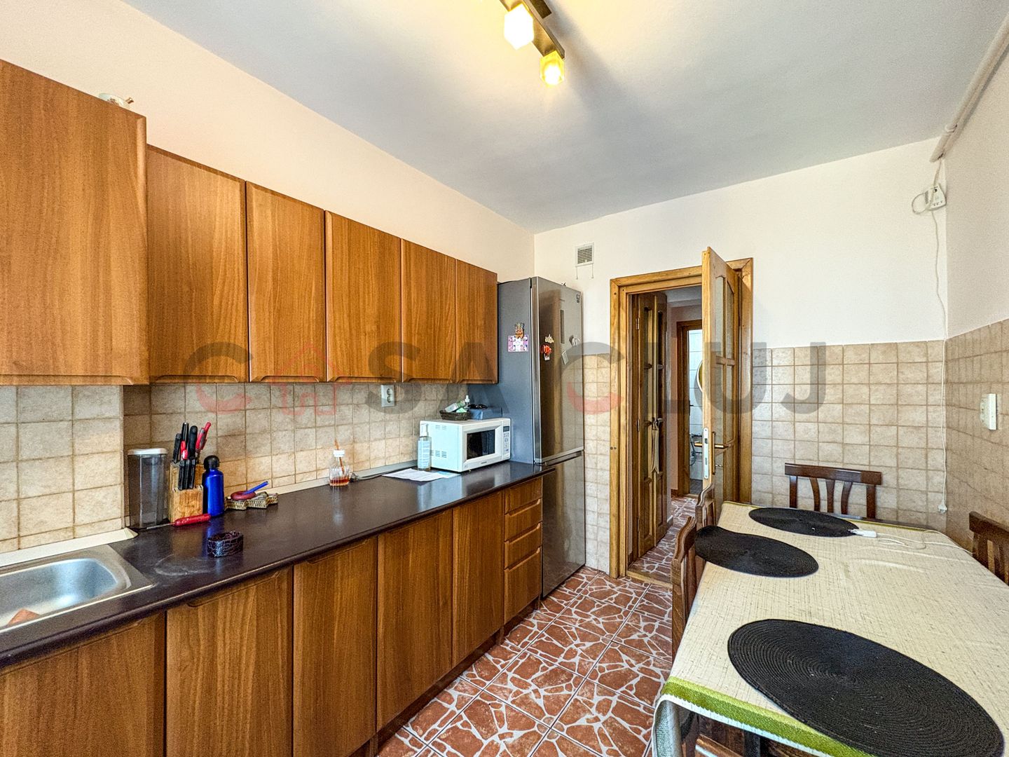 3 camede decomandate zona Piata Ion Mester! - Poză 4