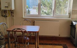 Apartament 2 camere, balcon, zona Iulius-mall - Poză 4