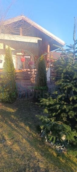 Casă modernă cu panouri solare și baterii de stocare, Lunca Cetățuii - Poză 2