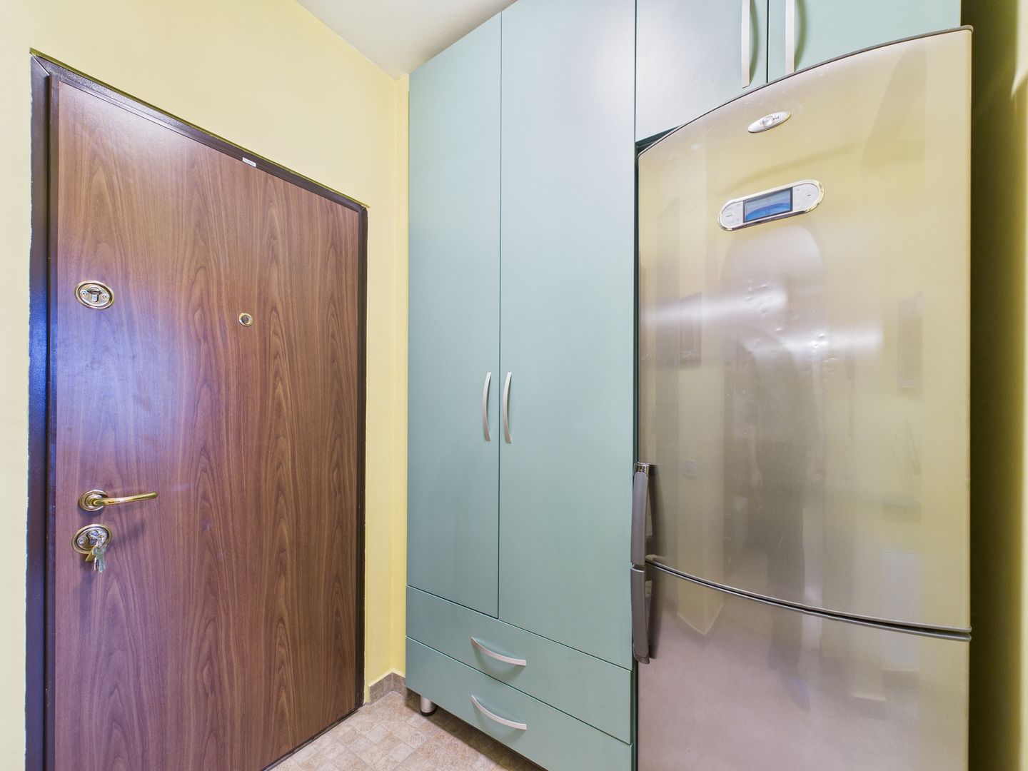 Apartament cu 2 camere de vânzare în zona Capitale - Poză 23