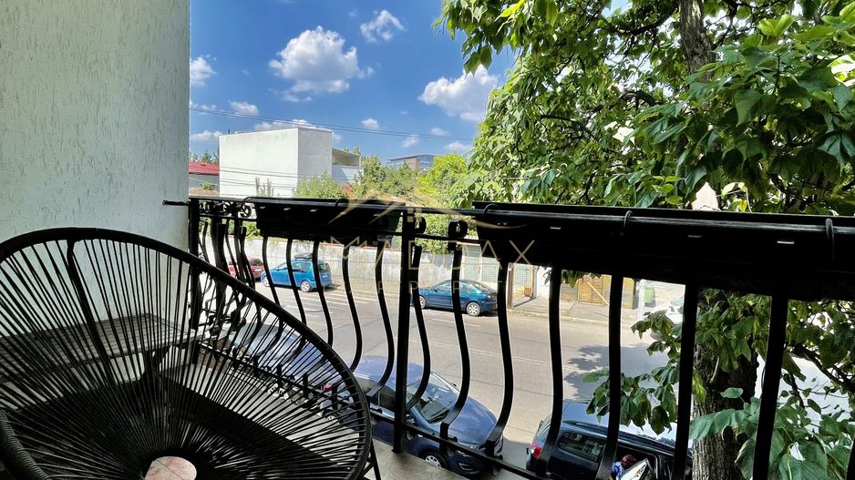 Vila cu 5 camere //2 parking// Zona Domenii - Poză 14