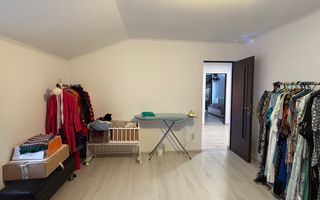Casă cu 5 dormitoare + Garaj - Islaz - Comuna Brănești - Poză 16