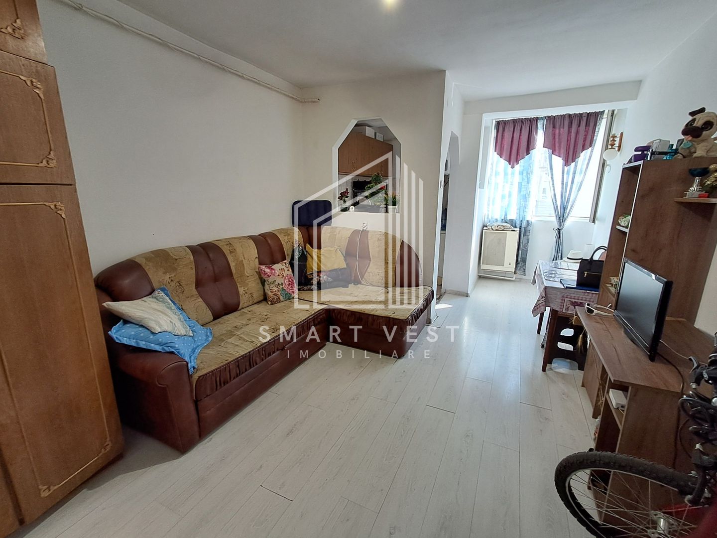 Garsoniera | 22 mp | Etajul 1  | Zona Micro 17 Ostrovului - Poză 3